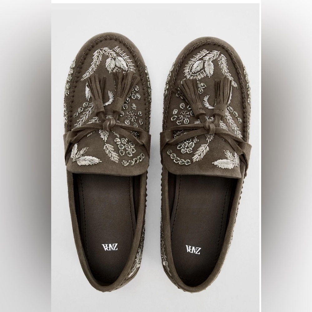Zara EMBROIDERED TASSEL LEATHER LOAFERS